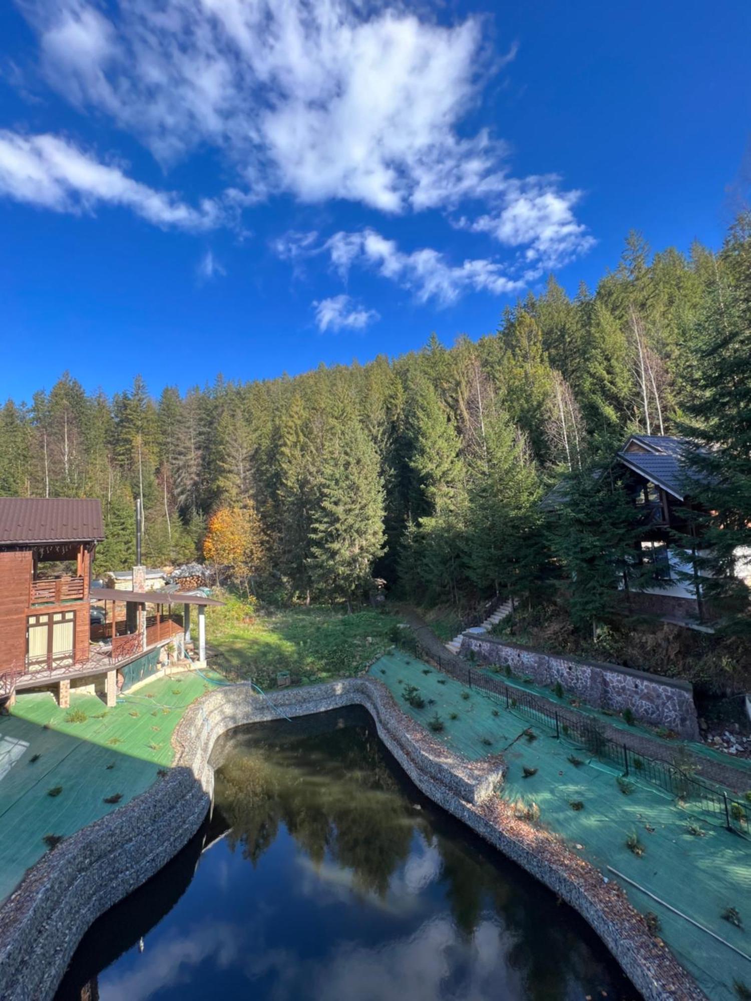 Karpatski Dzherela Otel Yaremche